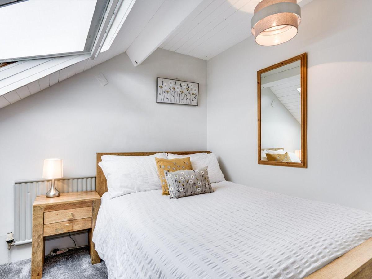 Gorgeous Cottage In Bowness Luaran gambar