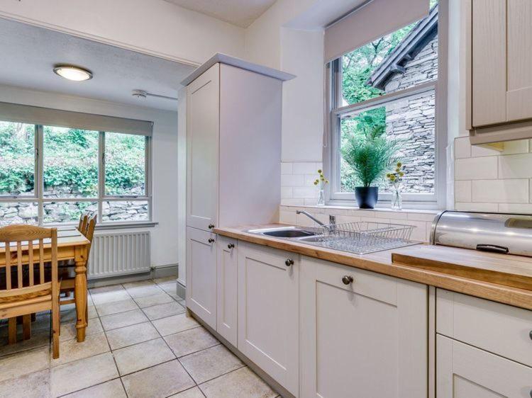 Gorgeous Cottage In Bowness Luaran gambar